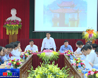 Chủ tịch UBND TP Nguyễn Đức Chung làm việc tại huyện Quốc Oai